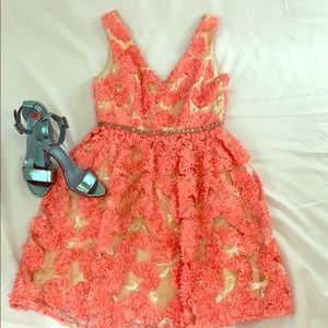 Tangerine 🍊 floral appliqué dress
